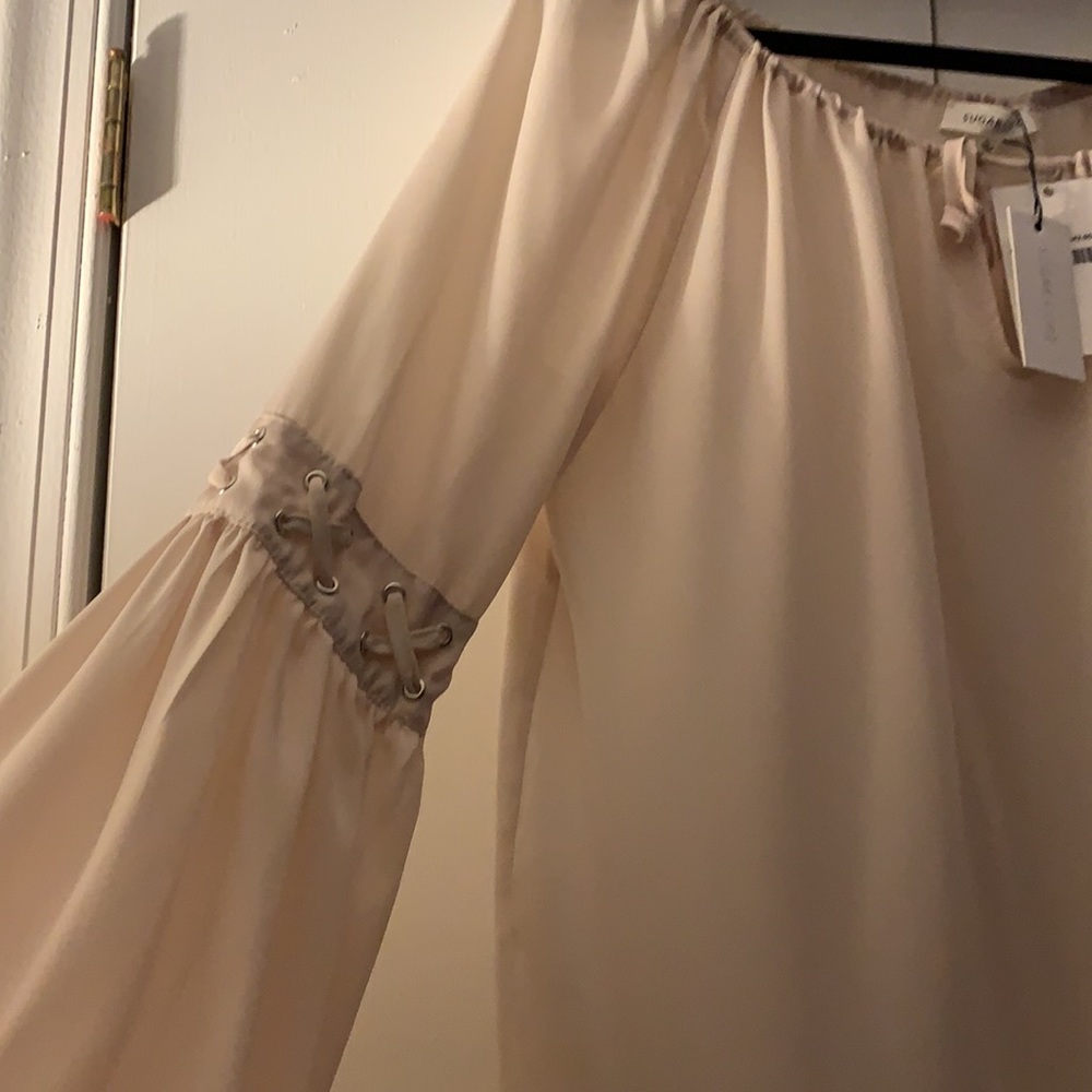 Unique Cream Color Top - Large - Picture 2 of 4